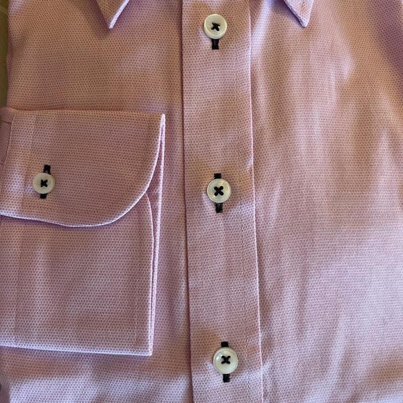 Textured fabric Shirt with wrinkle-free collar and cuff - Picture 3 of 4